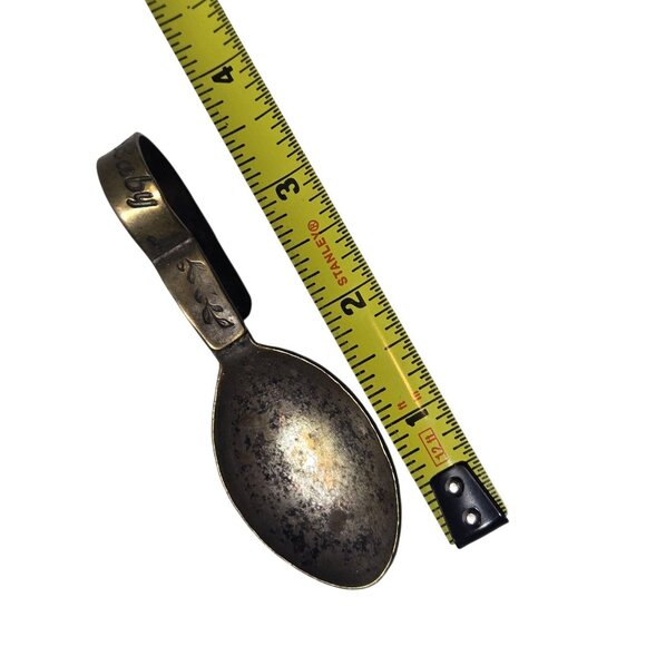 Vintage Curved Handle Baby Spoon Utensil Collectible Engraved Worn - Picture 10 of 16